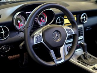 Mercedes-Benz SLK 200 7G AMG