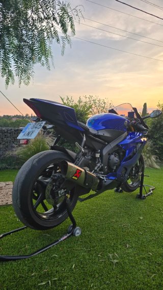 Yamaha YZF R6 2018 Azul