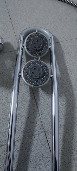 Material de construção e casa de banho