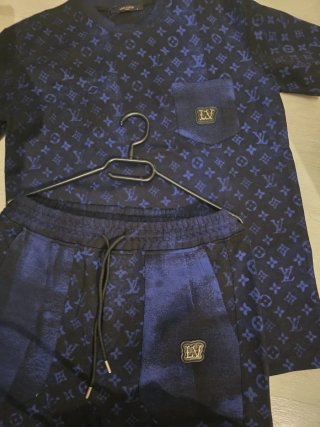 Conjunto Louis Vuitton Negro y Azul