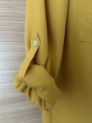 Blusa Stradivarius Mostaza Talla S
