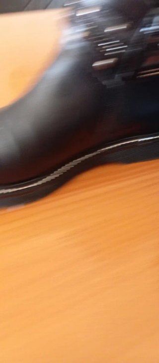 Botines negros planos con perlitas