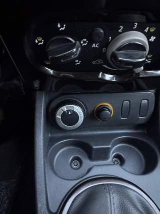 DACIA DUSTER 4x4 1.6