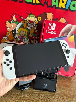 Nintendo Switch OLED Blanca COMO NUEVA