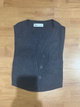 Chaleco Bershka gris talla M
