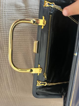 Pochette in vera pelle blu