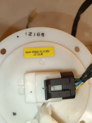 Bomba Gasolina Daelim Roadwin FI 125