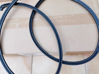 Guarnizioni sopra porta Citroen Saxo / 106