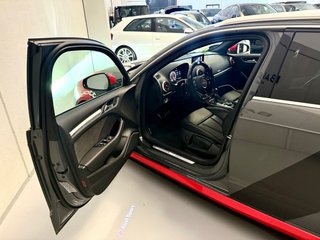 Audi RS3 Sportback Nacional 42.000kms 2.5 TFSI STr