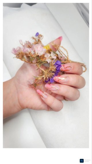 ​Manicura y pedicura profesional