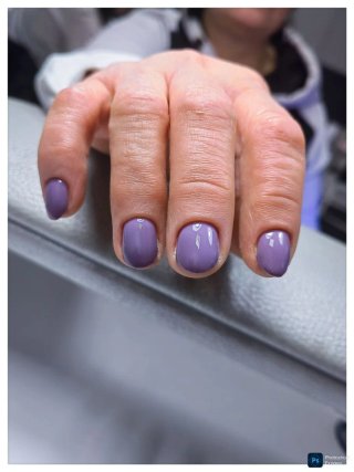 ​Manicura y pedicura profesional
