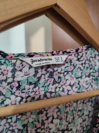 Vestido estampado floral Stradivarius