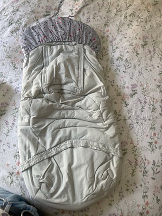 Saco para carrito de bebé gris estrellas