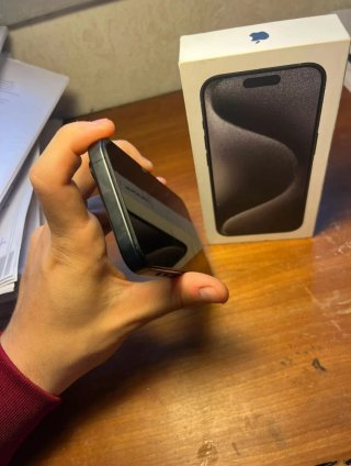 iPhone 15 Pro Space Gray - Como Nuevo