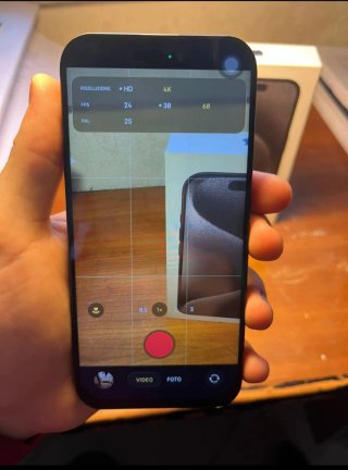 iPhone 15 Pro Space Gray - Como Nuevo