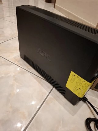 APC Back-UPS Pro 900