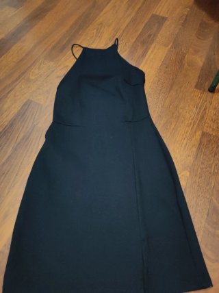 Vestido negro corto