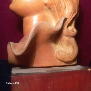 Escultura de Busto Alexander