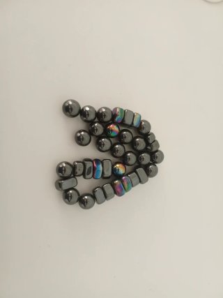 Bracciale con Pietre Magnetiche