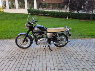 Triumph Bonneville T100 Negra/Gris