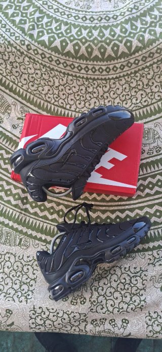 Nike Air TN Negras