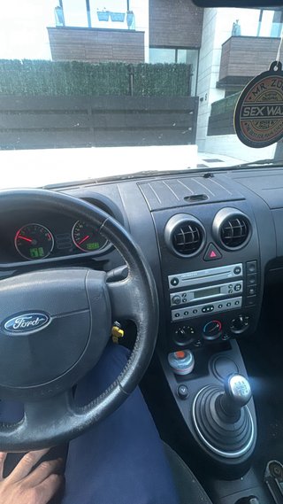 Ford Fusion 2004