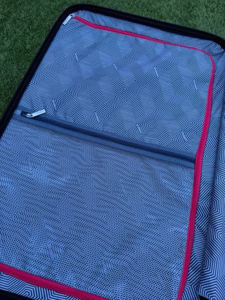Maleta de viaje American Tourister Spinner