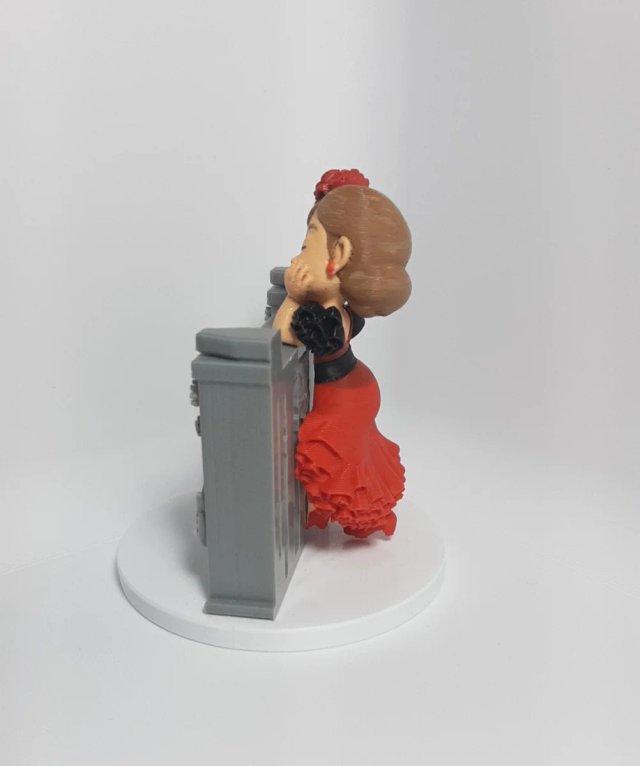 Figura Sevillana estilo Sonny Angel
