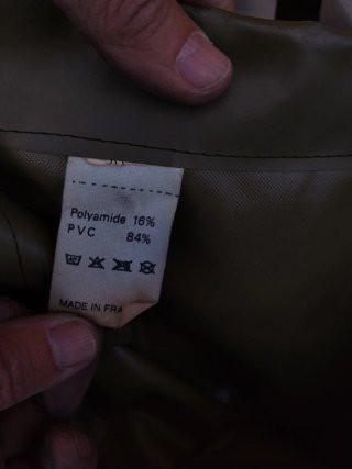 Vadeador de pesca verde