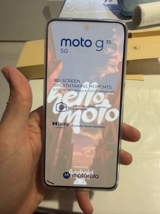 Motorola Moto G35 5G nuevo a estrenar
