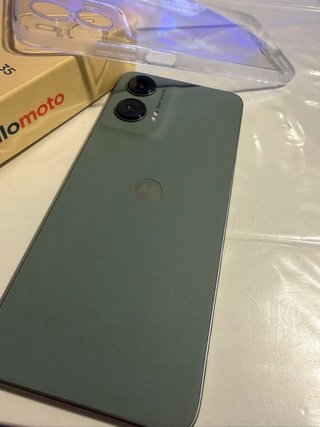 Motorola Moto G35 5G nuevo a estrenar