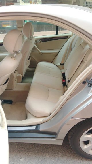 Mercedes-Benz Clase C 2006