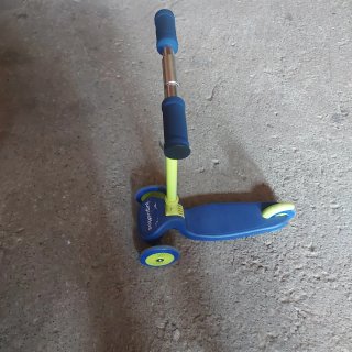 Patinete infantil 3 ruedas azul y verde