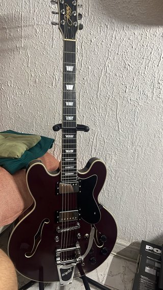 Semihollow cherry red guitarra semihueca