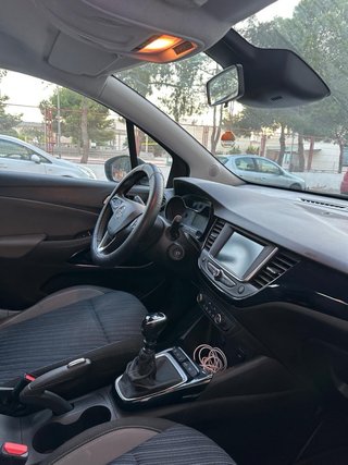 Opel Crossland X 2019