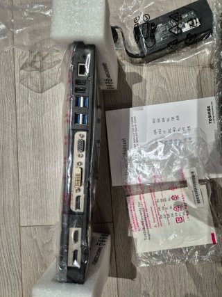 Toshiba PA5116E-3PRP Estación de Conexión