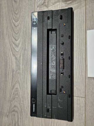Toshiba PA5116E-3PRP Estación de Conexión
