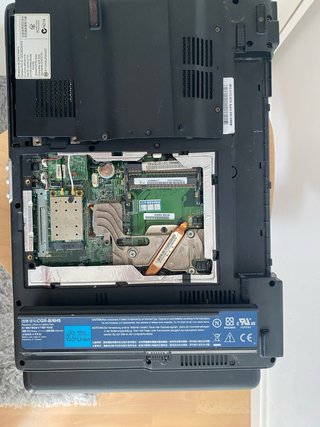 Portátil Acer Aspire 5051