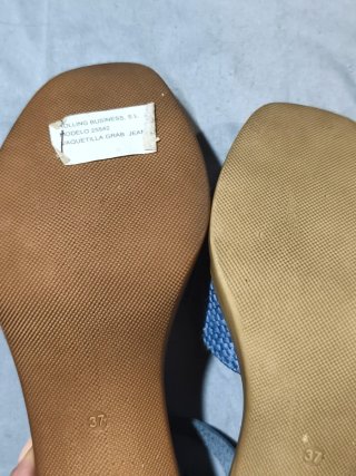Sandalias azules y grises talla 37
