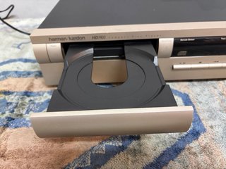 REPRODUCTOR CD HARMEN KARDON HD 7400