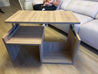 Mesa de centro elevable de madera