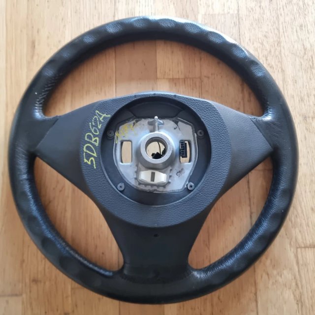 Volante BMW E60 E61 E63 E64 Arranque por Llave