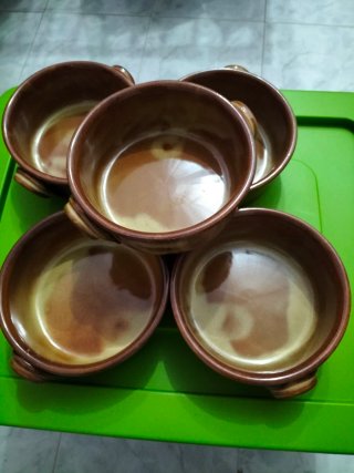 5 Tegamini in terracotta  per cottura in forno.