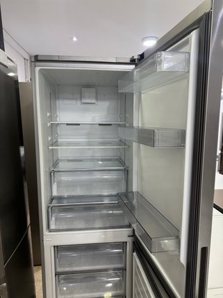 Nevera Grundig Combi
