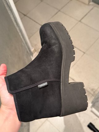 Botines Victoria Negros