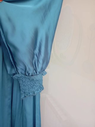 Vestido Zara Midi Raso Azul Pato