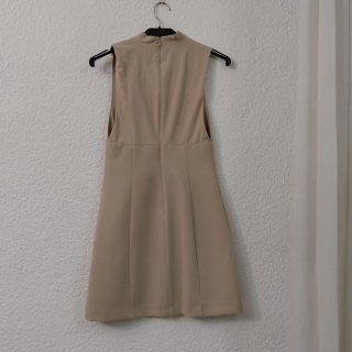 Vestido mini Zara Beige