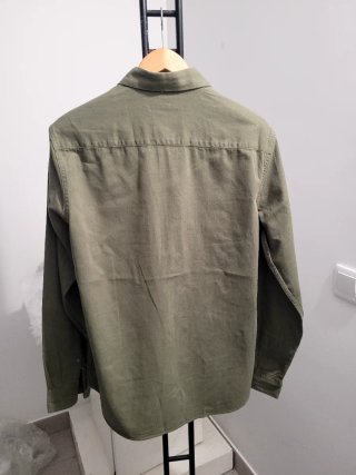 Camisa  verde militar talla L