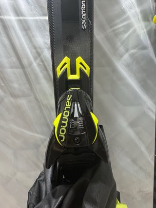 Esquís Salomon X10 Pista/All-Mountain