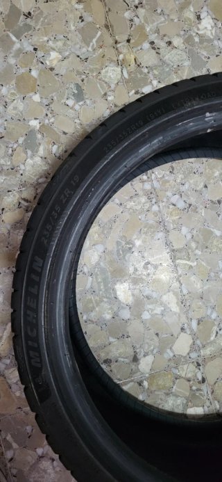 Neumáticos Michelin pilot 5 235/35R19 91Y